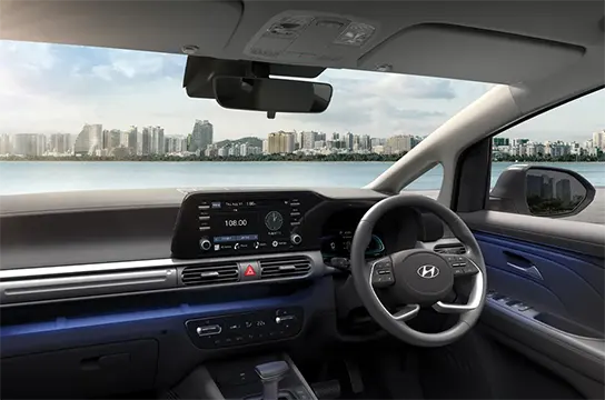 Pandangan luas dan desain ergonomis kabin depan Premium Dashboard Visibility Hyundai Stargazer Manado