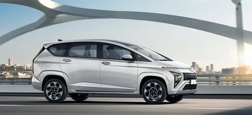 Artikel perbedaan tipe Hyundai Stargazer