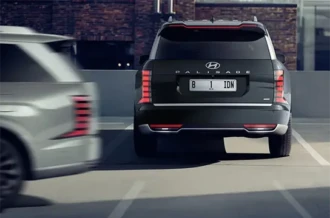 Radar pelindung deteksi kendaraan melintas dari samping saat mundur RCCA Hyundai Palisade Hybrid Manado