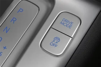 Fitur pilihan mode berkendara Drive Mode yang adaptif pada unit Hyundai Stargazer Cartenz Manado