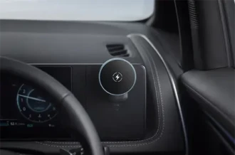 Dudukan pengisi daya Magsafe Phone Holder khusus gawai di Hyundai Stargazer Cartenz diler Manado