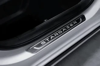 Pelat pelindung bodi area injakan kaki ambang pintu Door Sill Guard Hyundai Stargazer X Sulawesi Utara