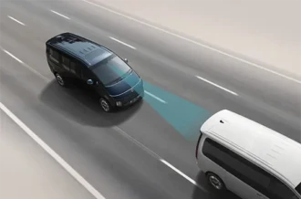 Sistem pengereman otomatis darurat radar Forward Collision Avoidance Assist FCA Hyundai Staria diler Manado